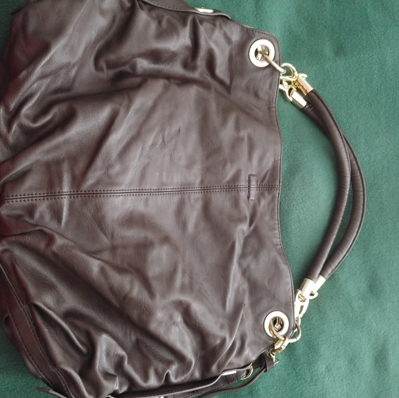 London Fog Weather or Not reversible handbag - Picture 13 of 16